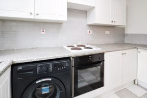 CAMPERNELL CLOSE- click for photo gallery